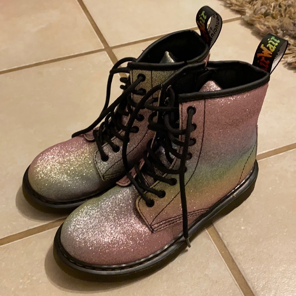 Girls Dr. Martens multicolor